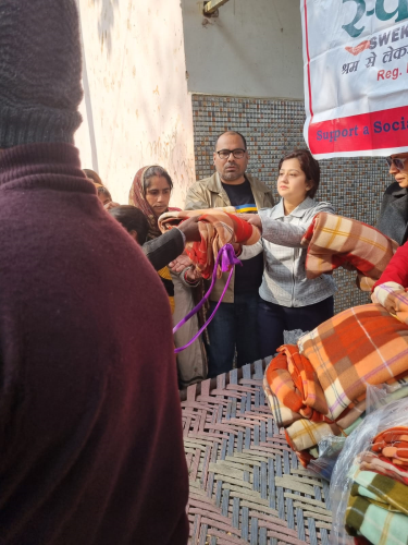 Blankets Distribution